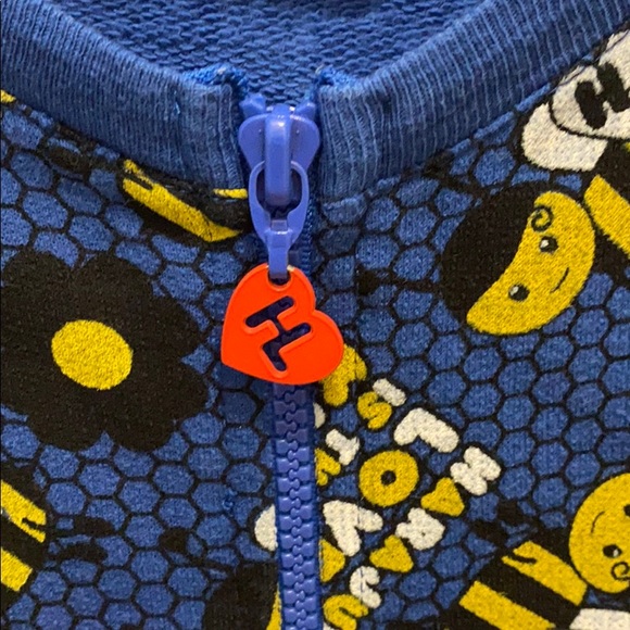 Gwen Stefani’s Harajuku Lovers Bees Knees Hoodie - Picture 2 of 6